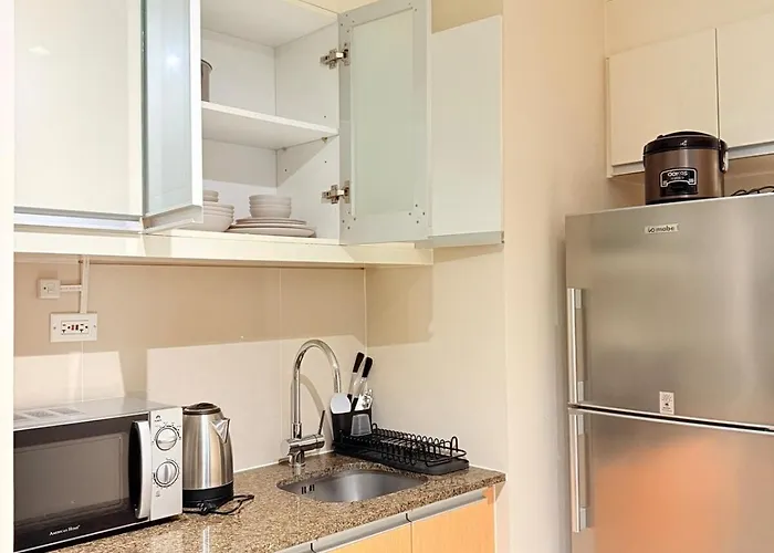 Apartment New! Modern & Cozy Space In Uptown Bgc Near Mall Backhome2 Manila