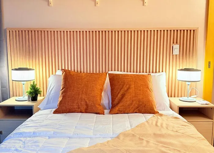 Apartment New! Modern & Cozy Space In Uptown Bgc Near Mall Backhome2 Manila