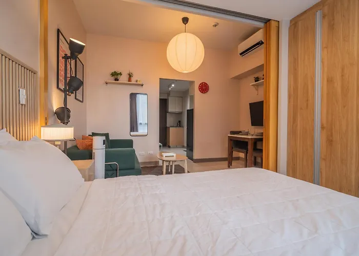 Apartment New! Modern & Cozy Space In Uptown Bgc Near Mall Backhome2 *