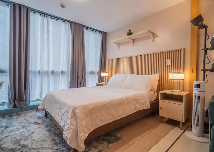 New! Modern & Cozy Space In Uptown Bgc Near Mall Backhome2